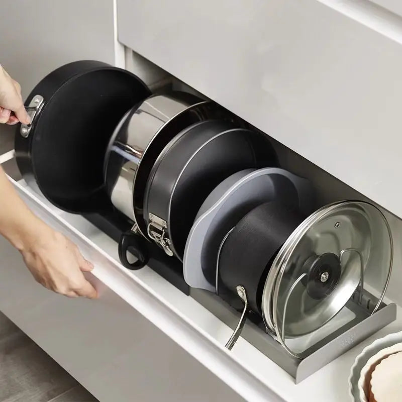 Pot lid organizer