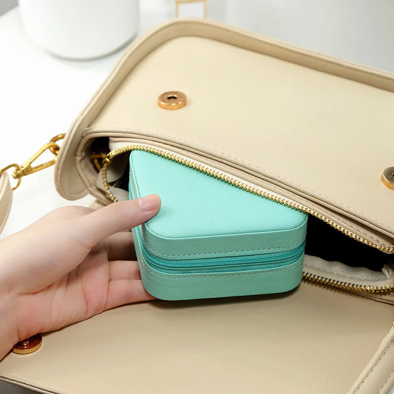 Jewelry organizer