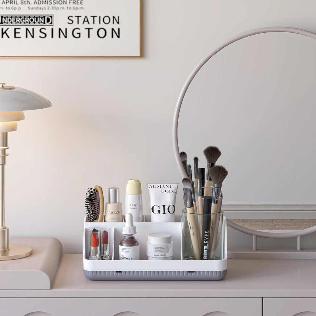 Bathroom countertop organizer